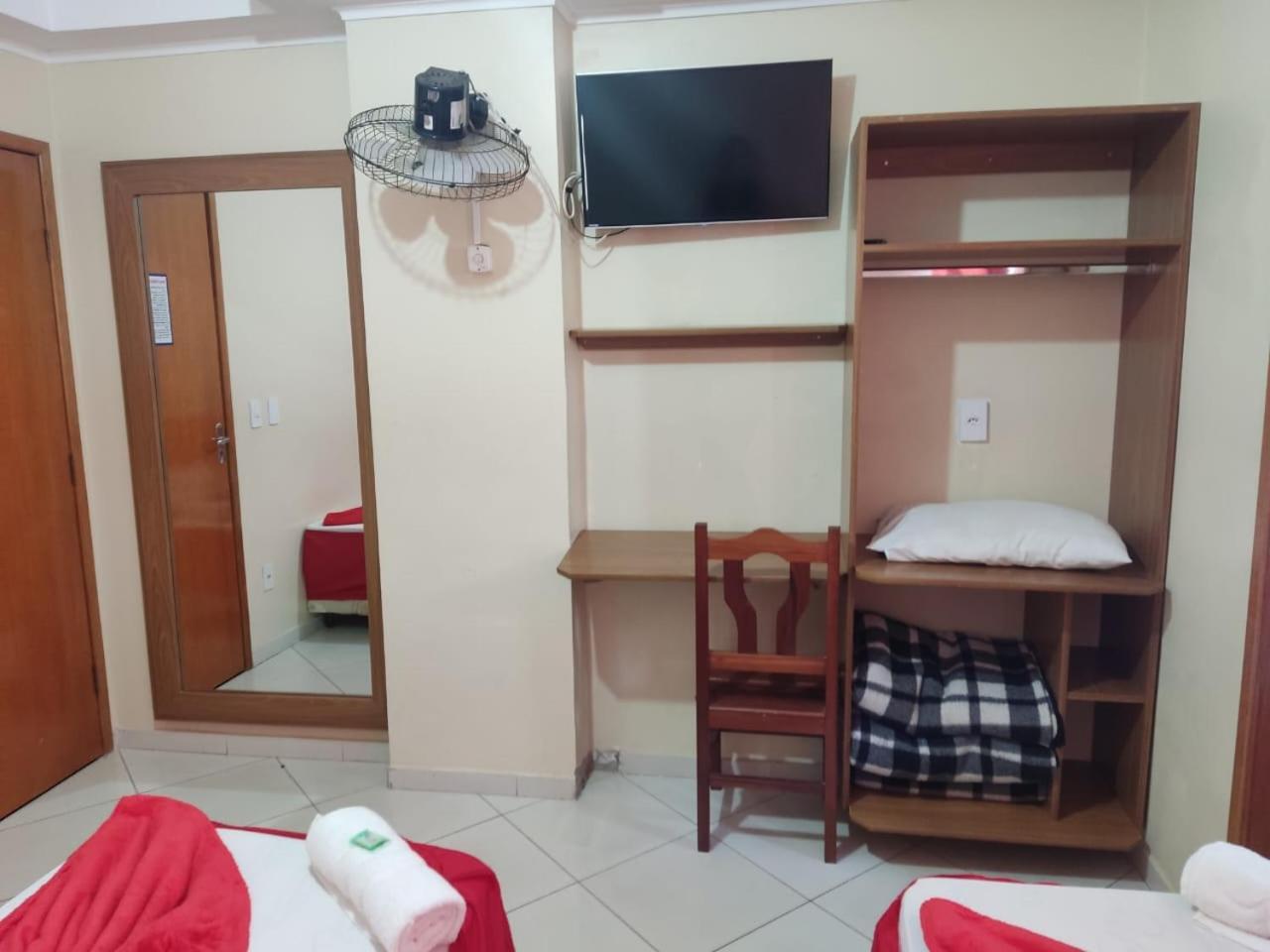 Hotel Sao Luiz Aparecida  Buitenkant foto